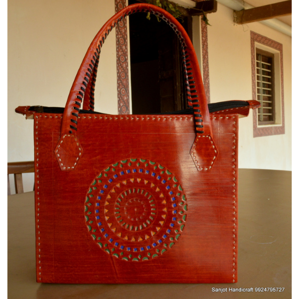 natural and artistic